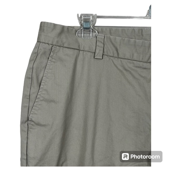 Vineyard Vines Men’s Khaki Chino Pants Size 36x30 - Picture 3 of 7